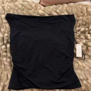 NWT Abercrombie Off the Shoulder Top